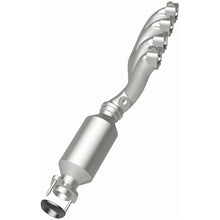 Load image into Gallery viewer, MagnaFlow 04-06 Cadillac SRX 4.6L Direct Fit Converter