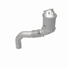Load image into Gallery viewer, MagnaFlow 13-17 BMW 550i 4.4L Closed Couple Direct Fit Converter
