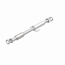 Load image into Gallery viewer, MagnaFlow 14-15 Cadenza 3.3L Underbody Direct Fit Converter