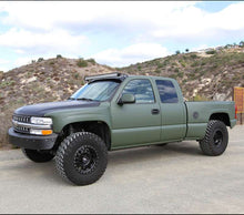 Load image into Gallery viewer, Camburg Chevy/GMC 1500 2wd 99-18 Race Series Hub Upgrade Kit (5/8 studs)