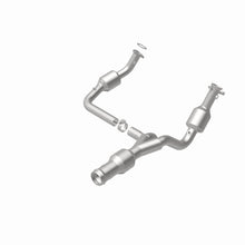 Load image into Gallery viewer, MagnaFlow 11-15 GMC Yukon 6.2L Direct Fit Converter