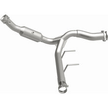 Load image into Gallery viewer, MagnaFlow 15-17 Ford F-150 5.0L Direct Fit Converter