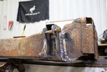 Load image into Gallery viewer, Rust Buster 01-10 GM Pickup Body Mount Brackets-(Left)