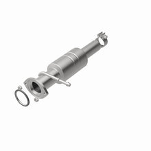 Load image into Gallery viewer, MagnaFlow 09-13 Toyota Highlander 2.7L Direct Fit Converter