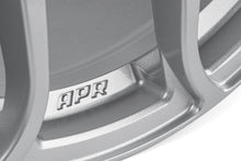 Load image into Gallery viewer, APR A01 Flow Formed 18x8.5 / 5x112 / ET45 / 66.5mm Bore / Hyper Silver Wheel WHL00015