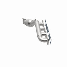 Load image into Gallery viewer, MagnaFlow 2004 Nissan Titan 5.6L Direct Fit Converter