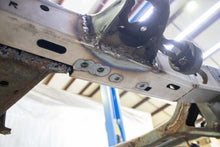 Load image into Gallery viewer, RustBuster 07-14 FJ Cruiser Center Frame Section - Left Side