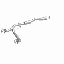 Load image into Gallery viewer, MagnaFlow Direct Fit Catalytic Converter 2015 Colorado 3.6 Underbody