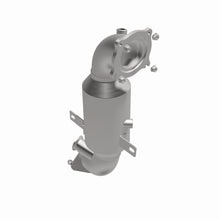 Load image into Gallery viewer, MagnaFlow Direct Fit Catalytic Converter 18-20 Alfa Romeo Giulia Single Underbody 2L