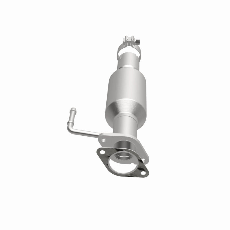 MagnaFlow Direct Fit Catalytic Converter 15-16 Ford Edge 3.5L FWD - Rear