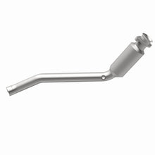 Load image into Gallery viewer, MagnaFlow Direct Fit Catalytic Converter 2010-2013 Land Rover LR4 V8 5 OEM Underbody