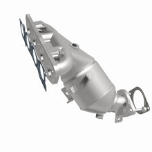 Load image into Gallery viewer, MagnaFlow Direct Fit Catalytic Converter 20-21 Nissan Kicks 1.6L Single Manifold