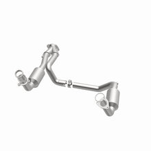 Load image into Gallery viewer, MagnaFlow 04-06 Chevrolet Silverado 1500 5.3L Direct Fit Catalytic Converter