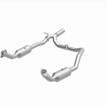Load image into Gallery viewer, MagnaFlow 17-18 Ford E-350 6.8L Direct Fit Converter