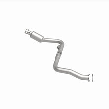 Load image into Gallery viewer, MagnaFlow 05-06 Land Rover LR3 4.4L Direct Fit Converter