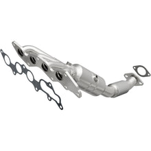 Load image into Gallery viewer, MagnaFlow 08-10 Ford Focus 2.0L Direct Fit Converter