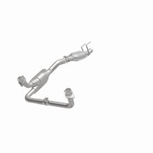 Load image into Gallery viewer, MagnaFlow 92-95 Ford E-150 5.0L Direct Fit Converter