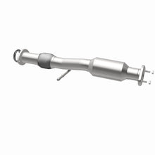 Load image into Gallery viewer, MagnaFlow 17-19 Toyota Highlander 3.5L Direct Fit Converter