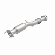 Load image into Gallery viewer, MagnaFlow 17-19 Toyota Highlander 3.5L Direct Fit Converter
