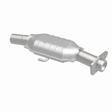 Load image into Gallery viewer, MagnaFlow 78-84 GM Passenger car CA Direct Fit Converter