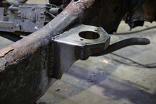 Load image into Gallery viewer, Rustbuster Front Cab Mount Left Side