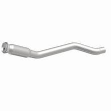Load image into Gallery viewer, MagnaFlow Direct Fit Catalytic Converter 2012-2015 Grand Cherokee V8 6.4 OEM Underbody