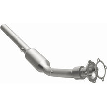 Load image into Gallery viewer, MagnaFlow 99-04 Volkswagen Beetle 1.8L Direct Fit Converter