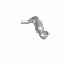 Load image into Gallery viewer, MagnaFlow 2005 Lincoln Navigator 5.4L Direct Fit Converter