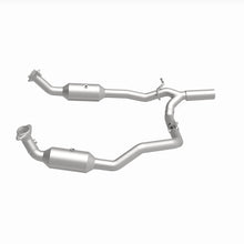 Load image into Gallery viewer, MagnaFlow 17-18 Ford E-350 6.8L Direct Fit Converter