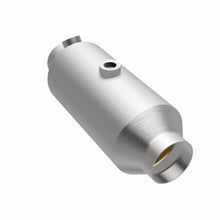 Load image into Gallery viewer, MagnaFlow 2.25 1-O2 CA Universal Converter
