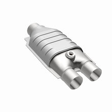 Load image into Gallery viewer, MagnaFlow 2in./2.5in. D/S T1 Universal Converter