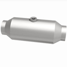 Load image into Gallery viewer, MagnaFlow Universal Catalytic Converter 2.5in CA Spun Mid-Bed