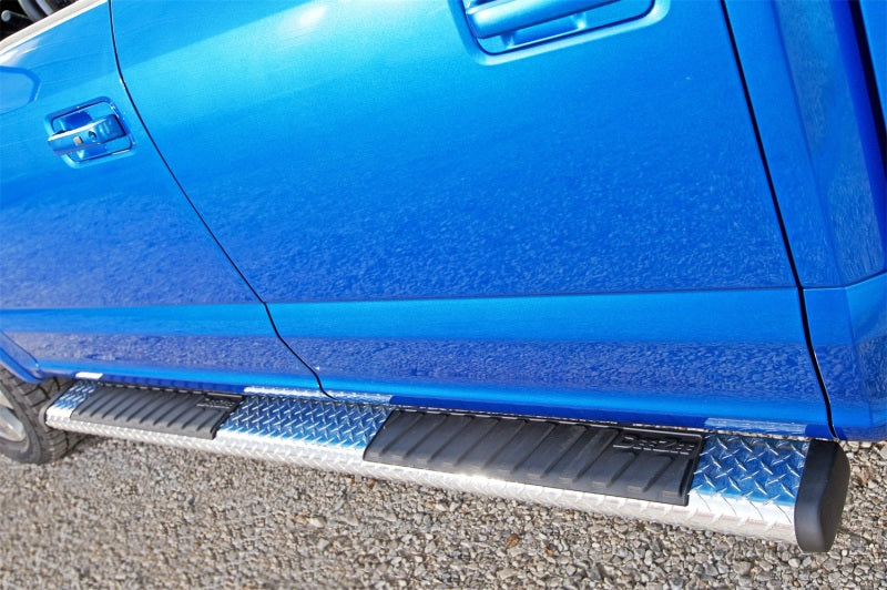 Dee Zee Universal Tubes - 6In Oval - Brite Tread Aluminum (RegCab)