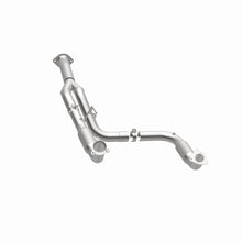 Load image into Gallery viewer, MagnaFlow 11-15 Chevrolet Silverado 2500 HD 6.0L Direct Fit Converter