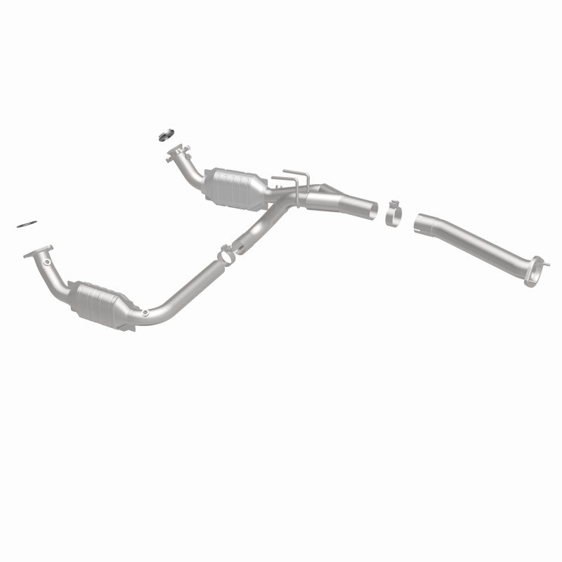 MagnaFlow 03-06 Chevrolet Express 1500 4.3L Direct Fit Converter