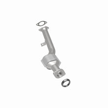 Load image into Gallery viewer, MagnaFlow Direct Fit Catalytic Converter 2006-2007 Subaru Impreza 2.5L