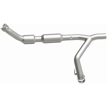 Load image into Gallery viewer, MagnaFlow 02-03 Ford F-150 5.4L Direct Fit Converter