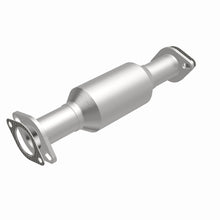 Load image into Gallery viewer, MagnaFlow 96-97 Nissan Pickup 2.4L Direct Fit Converter
