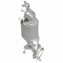Load image into Gallery viewer, MagnaFlow Direct Fit Catalytic Converter 2021 Nissan Altima Single Manifold 2.5L