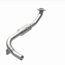 Load image into Gallery viewer, MagnaFlow 05-06 Lincoln Navigator 5.4L Direct Fit Catalytic Converter - Passenger Side