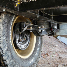 Load image into Gallery viewer, Timbren 2000lb HD Axle-Less Trailer Suspension w/ 4in Lift Spindle &amp; Brake Flange ASR2KHDS04