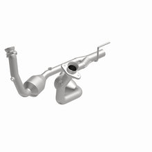 Load image into Gallery viewer, MagnaFlow 2004 Jeep Grand Cherokee 4.7L Direct Fit Converter