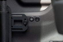 Load image into Gallery viewer, DV8 Offroad 40 AMP DTP 4-Pin Halo Light Harness