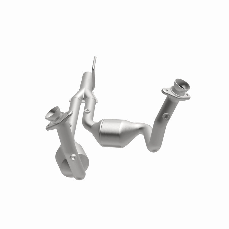 MagnaFlow 2004 Jeep Grand Cherokee 4.7L Direct Fit Converter