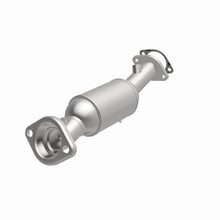 Load image into Gallery viewer, MagnaFlow 10-11 Soul 1.6L Underbody Direct Fit Converter