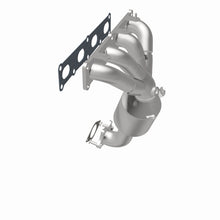 Load image into Gallery viewer, MagnaFlow 15-17 Jeep Cherokee 2.4L Direct Fit Converter