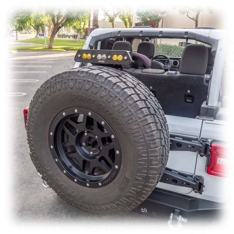 Turn Offroad 2018+ Jeep JL LB3 Chase Light Bracket