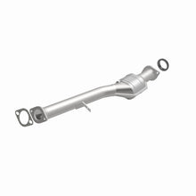 Load image into Gallery viewer, MagnaFlow Direct Fit Catalytic Converter 2006-2007 Subaru Impreza 2.5L