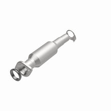Load image into Gallery viewer, MagnaFlow 04-06 Toyota Sienna 3.3L Direct Fit Converter