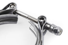 Load image into Gallery viewer, APR V-Band Clamp - 63.5mm (2.5in) EXH0375